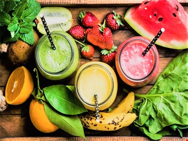بهترین میوه‌ها برای تامین آب بدن