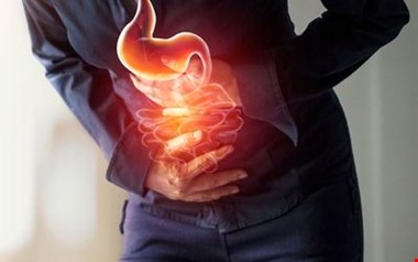 وقتی معده ترش میکند چه نخوریم / جلوگیری از ترش کردن معده با این ترفندهای آسان