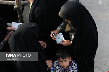 صدور یک میلیون گذرنامه برای اربعین تاکنون/ ممنوعیت تردد ماشینهای شخصی از مبادی مرزی به عراق